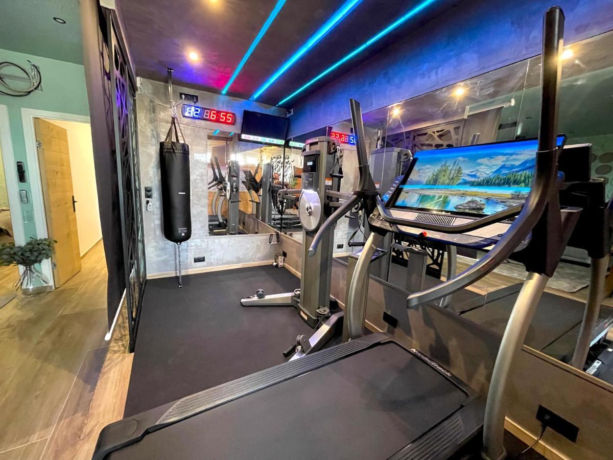 Capsule Fitness - Sauna - Balneo - Machine De Sport Privatif - Ps5 - 2 *