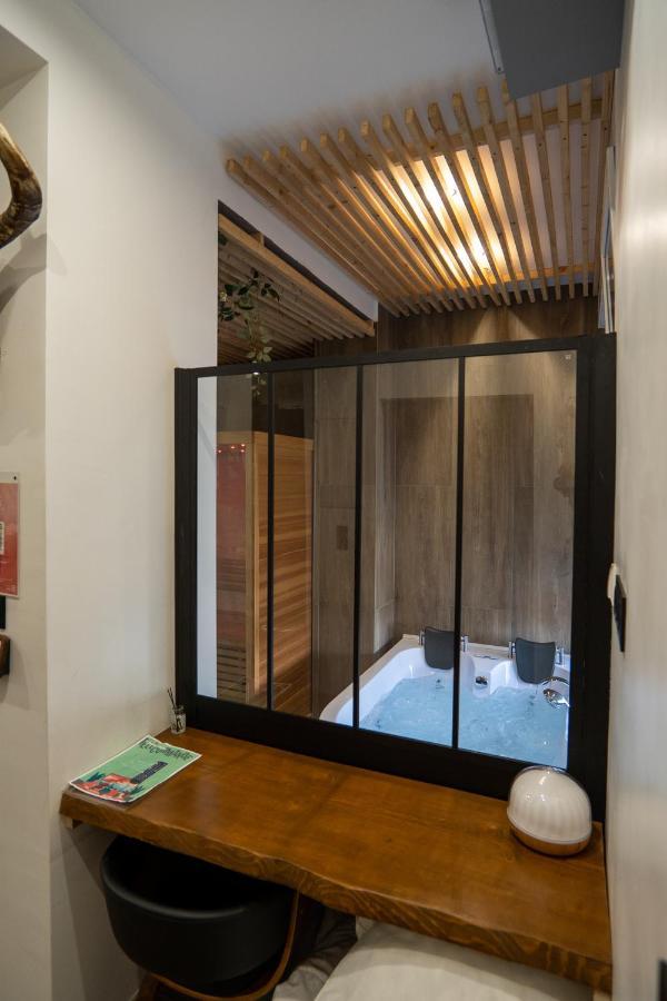 Capsule Wellness - Sauna - Balneo - Machine De Sport Privatif - Ps5 - 2 *